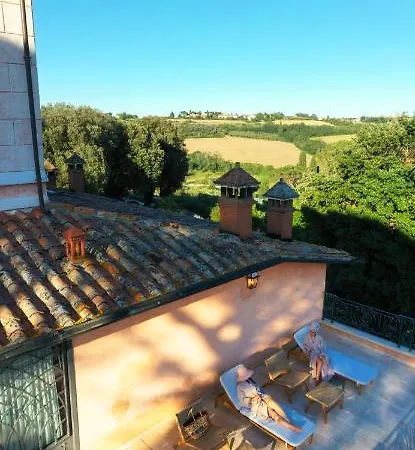 فندق Valentini Bonaparte Pozzuolo