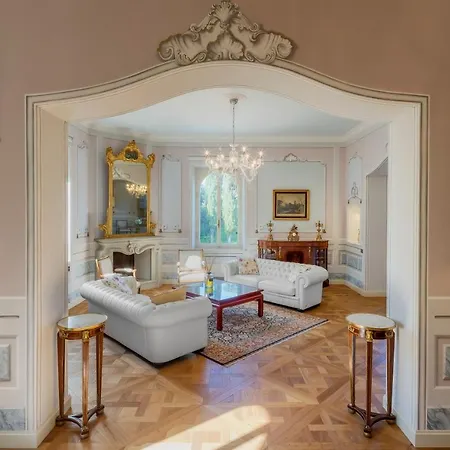 Valentini Bonaparte Hotel Pozzuolo