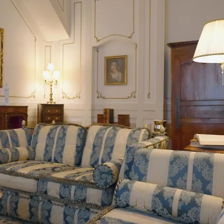 Valentini Bonaparte فندق *