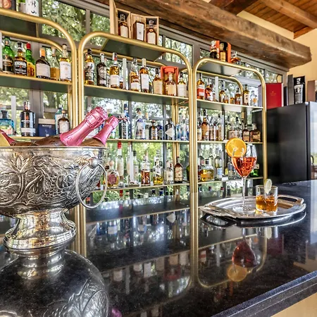 Valentini Bonaparte Hotel Pozzuolo