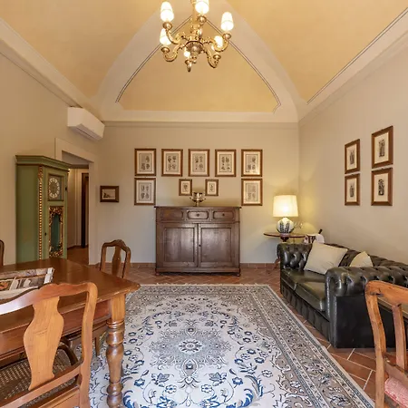 Valentini Bonaparte فندق *