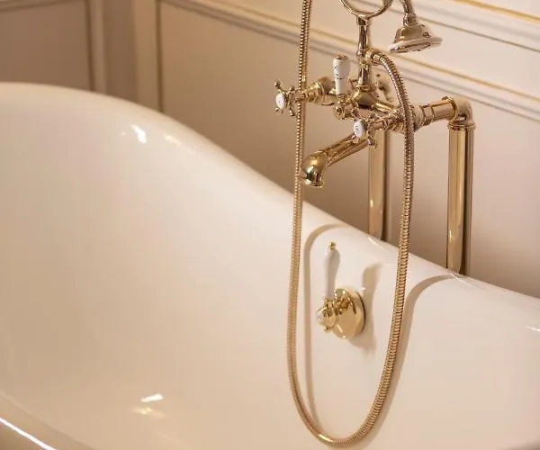 Valentini Bonaparte Hotel *